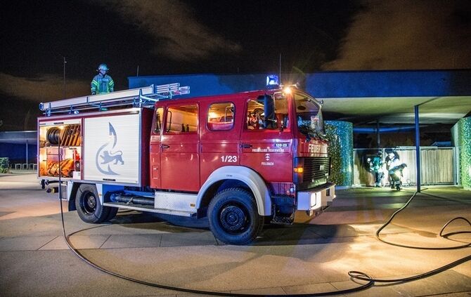 Kühlschrankbrand im F3 Freibad - Bild 03_3