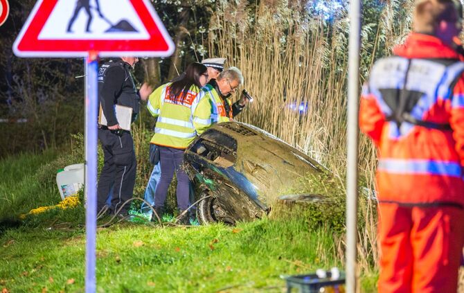 Autowrack mit Leiche im Plüderhäuser Badesee_0