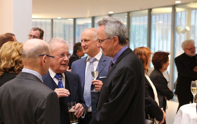 Jubiläumsveranstaltung 30 Jahre  Eva Mayr-Stihl-Stiftung.  - Bild 16_11