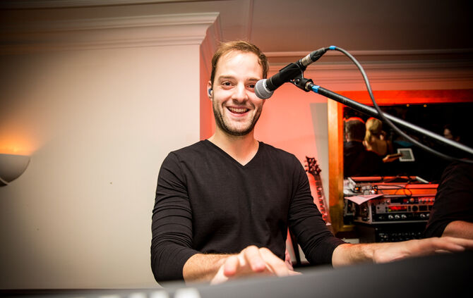 Live Nacht - Bild 11_10