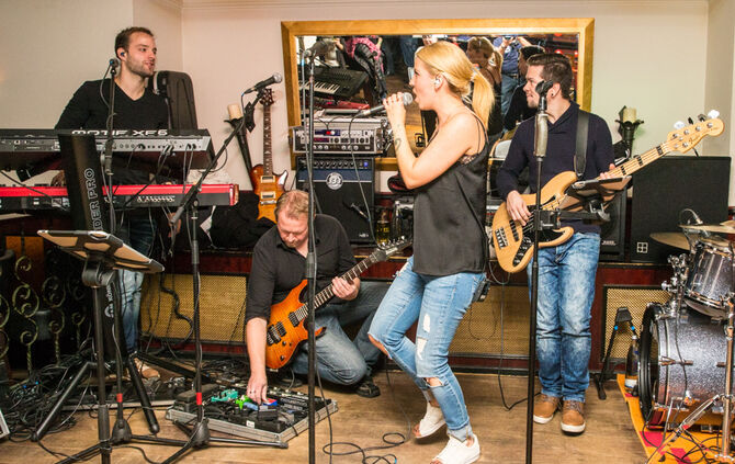 Live Nacht - Bild 15_13