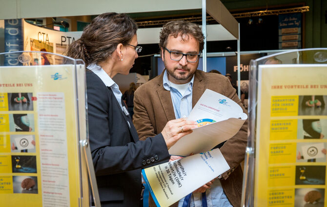 Job + Karrieretage - Bild 10_39