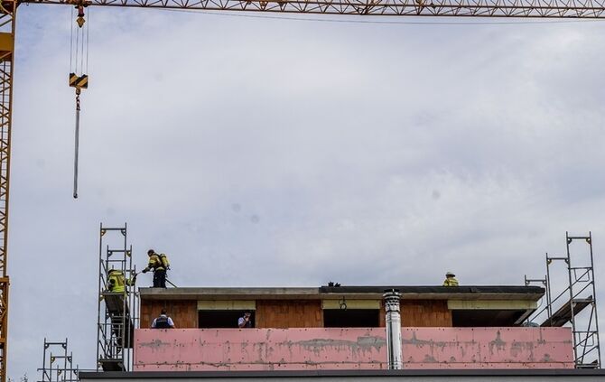 Fellbach-Schmiden: Dachbrand in Rohbau