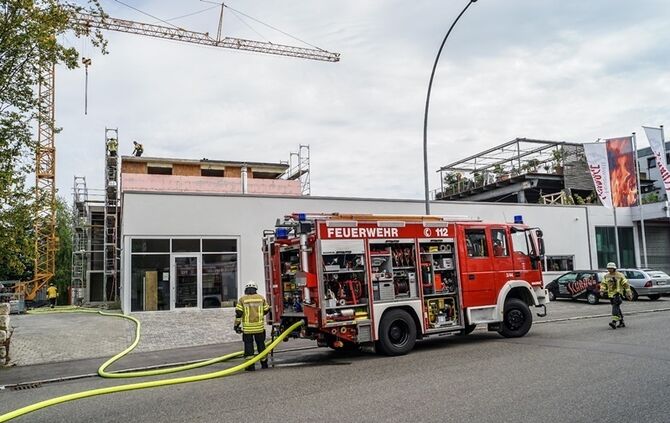 Fellbach-Schmiden: Dachbrand in Rohbau