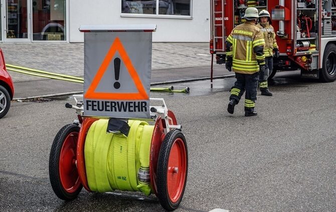 Fellbach-Schmiden: Dachbrand in Rohbau
