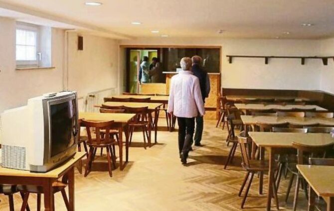 9d1520b7-96fd-4a83-bddf-78ab35fddae6.jpg_0