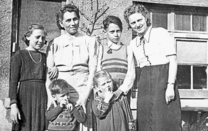 0b91b04b-dc2b-475d-b54d-5c9e8caf941a.jpg_1