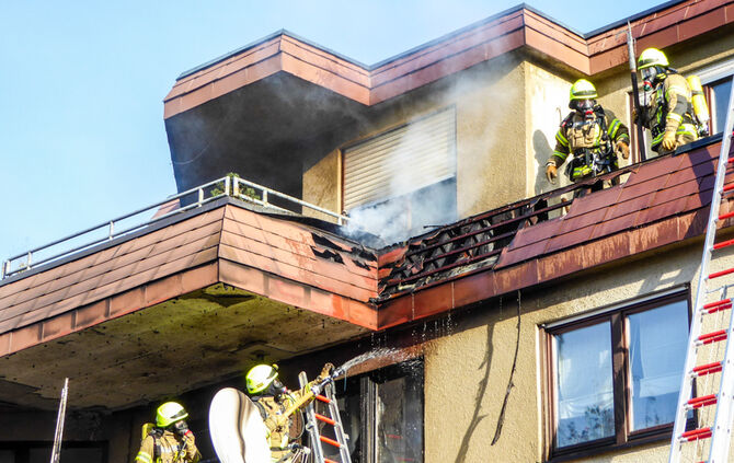 Friteuse ruft Feuerwehr auf den Plan - Bild 06_0