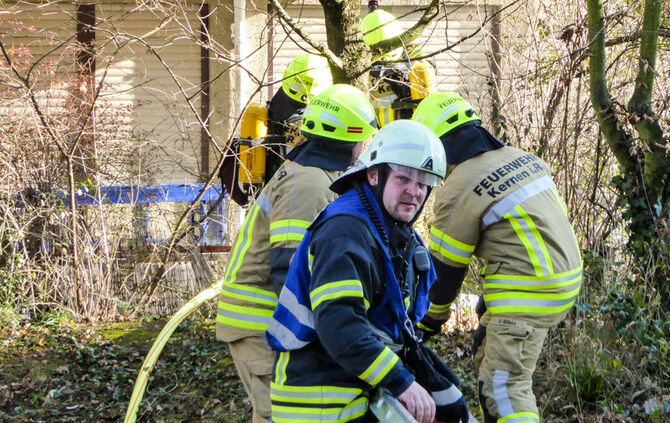 Friteuse ruft Feuerwehr auf den Plan - Bild 31_26