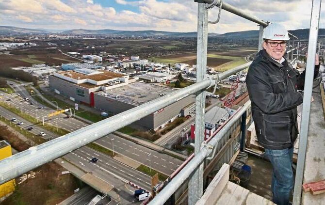 29cfc5e0-f906-459c-a27d-cc1bf40b2f09.jpg_3