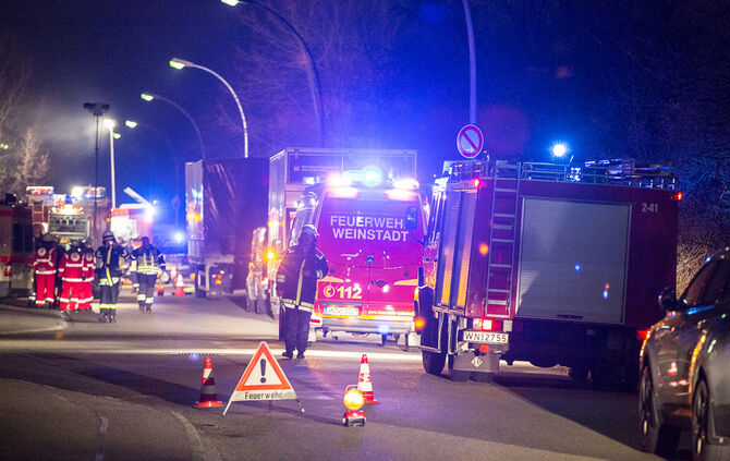 Defektes Kabel löst Feuerwehreinsatz aus_12