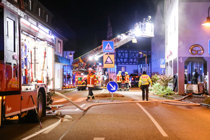 Brand in Bäckerei, Reinhold-Maier-Str, Remshalden-Grunbach, 07.10.2021.