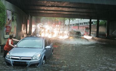 Extremes Unwetter in Waiblingen Land unter Überschwemmung foto: Habermann