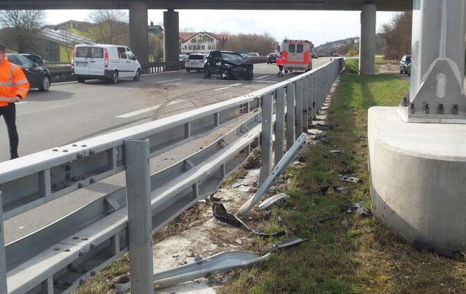 5eda92e7acf63823e8b3a0f2d9e3d0e8_4