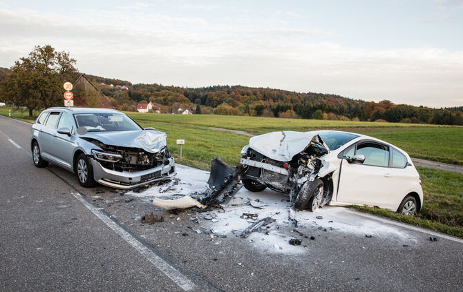 Frontalzusammenstoß, L1150, Welzheim-Steinbruck, 25.10.2021.