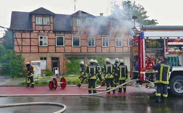 Schon wieder Brand im Breuninger Areal - Bild 02_0