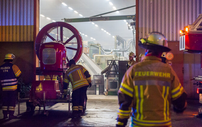 Brand bei Autozulieferer Fellbach_2