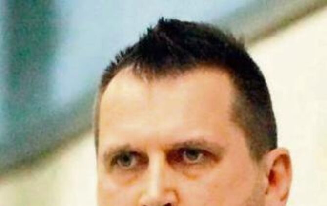 Paukenschlag: Rill nicht länger Coach in Alfdorf - Sport-News aus dem ...