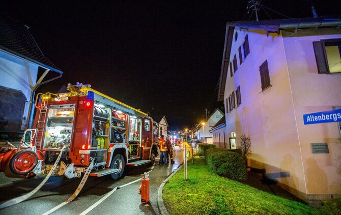 Gasalarm in Oberbrüden sorgte für Großeinsatz der Feuerwehr am Sonntagabend_1
