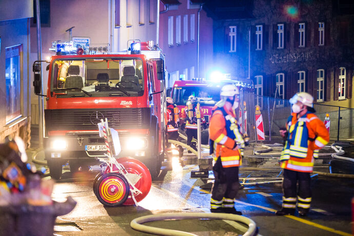 Dachstuhlbrand, Kronenhöfe, Eduard-Breuninger-Str., Backnang, 25.11.2021.