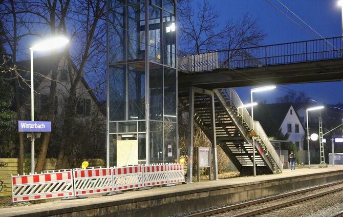 abgesperrte Aufzüge