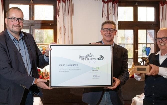 von links: OB Michael Scharmann, Bernd Mayländer, Karl Schnaithmann