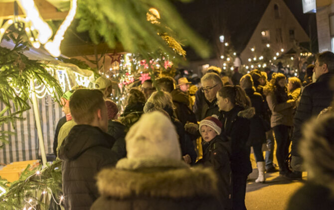 33. Urbacher Weihnachtsmarkt - Bild 55_49