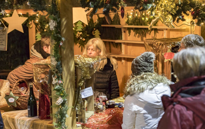 33. Urbacher Weihnachtsmarkt - Bild 72_64
