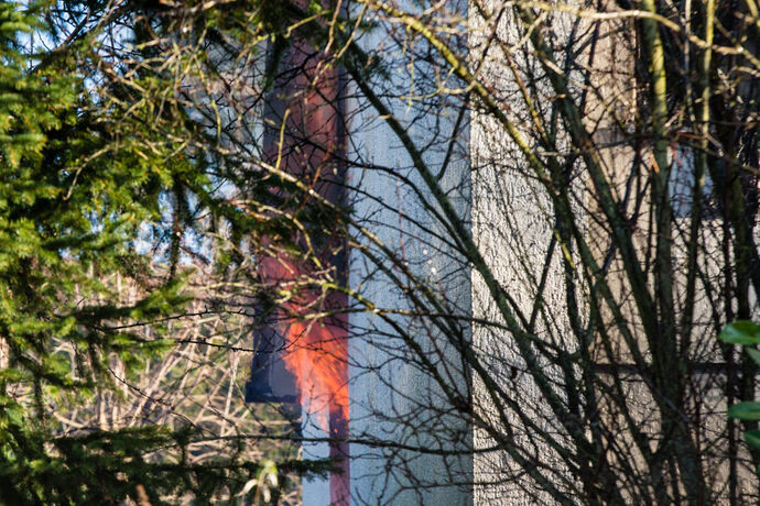 Gebäudebrand, Silcherstr., Winnenden-Birkmannsweiler, 01.01.2022.