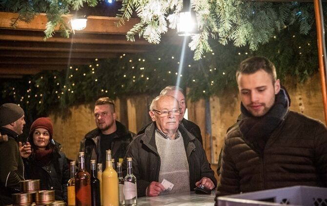 Weihnachtsmarkt auf dem Hegnauhof - Bild 34_33