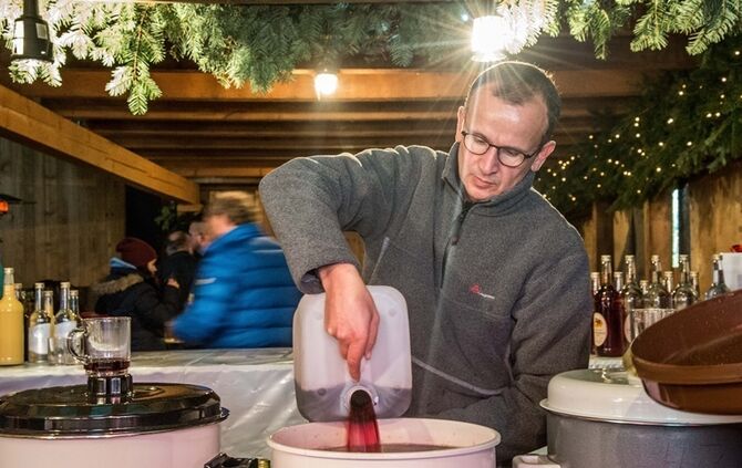 Weihnachtsmarkt auf dem Hegnauhof - Bild 35_34