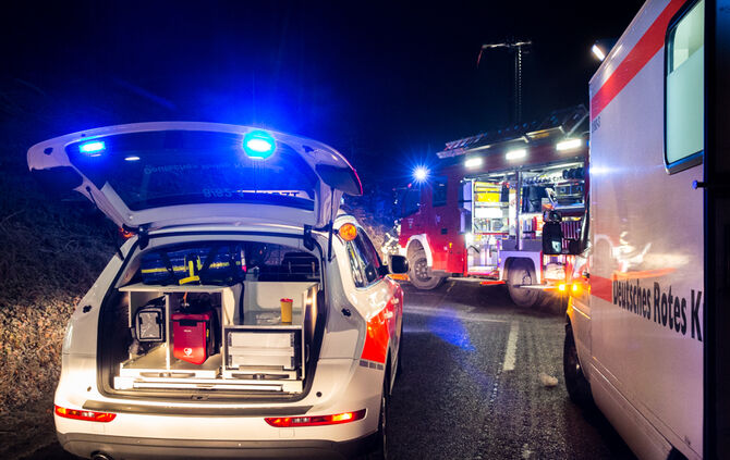 Schwerer Unfall bei Glatteis - Bild 10_14