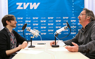 Bewegungsmelder Podcast Alexander Roth Peter Schwarz