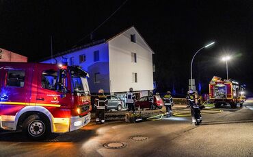 Weinstadt-Grossheppach: Geladene Batterie loest Garagenbrand aus