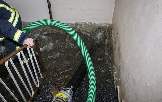 Keller unter Wasser_11