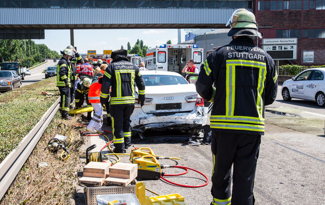 Schwerer Auffahrunfall - Bild 05_14