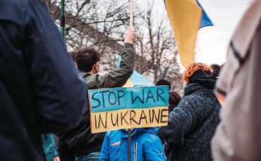 Krieg in der Ukraine Demo Symbolfoto