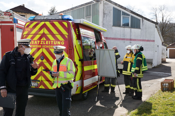 Brand einer Automatendreherei, Industriestr., Schorndorf-Miedelsbach, 14.03.2022.