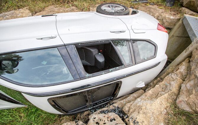 Schwerer Verkehrsunfall bei Backnang - Bild 09_8