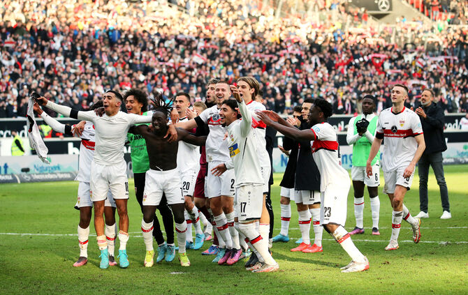 Fußball VfB Stuttgart vs. FC Augsburg