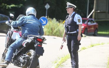 Schwerpunktkontrolle Motorrad_0