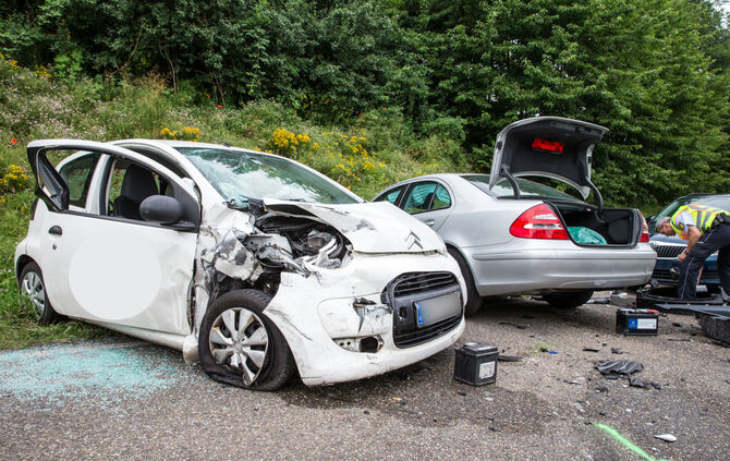 In fließenden Verkehr geknallt. - Bild 16_0