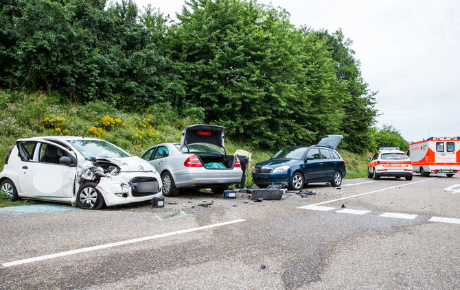 In fließenden Verkehr geknallt. - Bild 12_10
