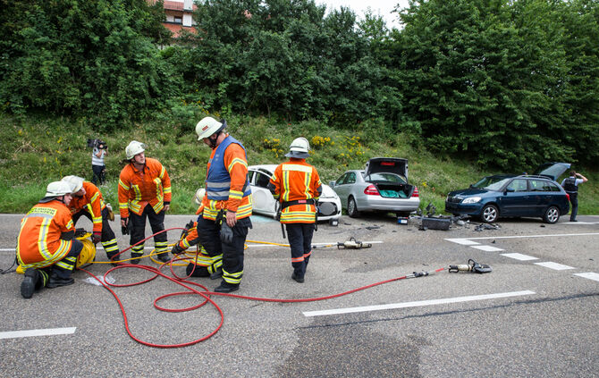 In fließenden Verkehr geknallt. - Bild 08_12
