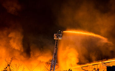 Großbrand, Fa. ALBA, Waiblingen, 30.03.2022.