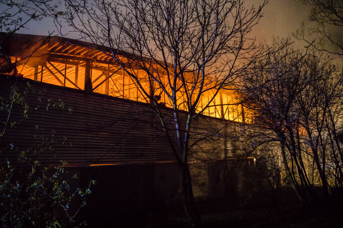 Großbrand, Fa. ALBA, Waiblingen, 30.03.2022.