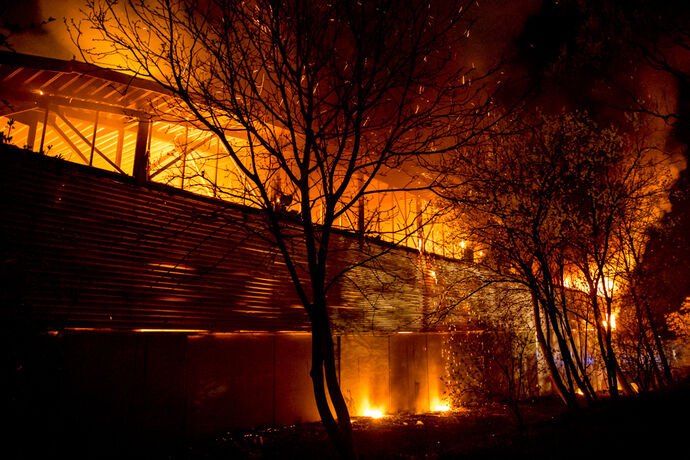 Großbrand, Fa. ALBA, Waiblingen, 30.03.2022.