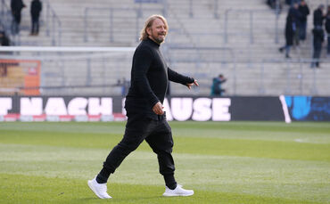 Fußball DSC Arminia Bielefeld vs. VfB Stuttgart