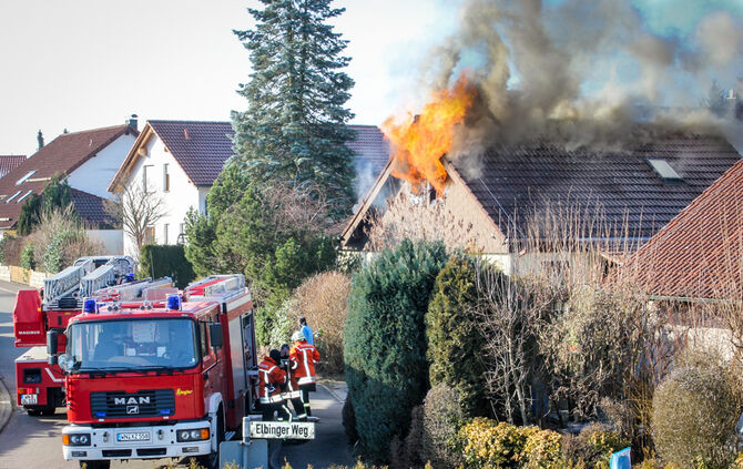 Ein Toter bei Brand_15