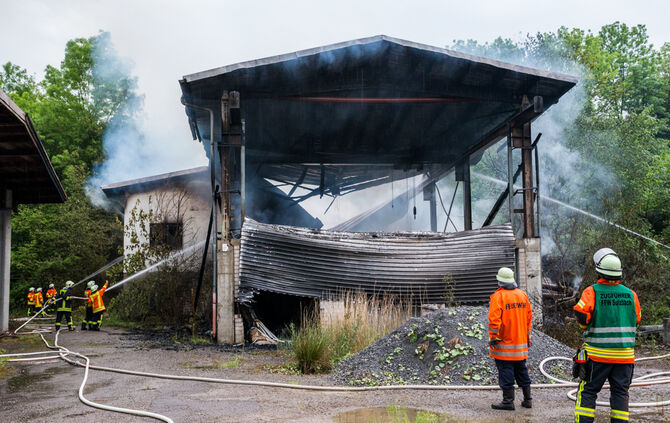 Großbrand im alten Sägewerk - Bild 22_10